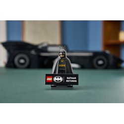 76355 Batman Returns™ Batmobile™